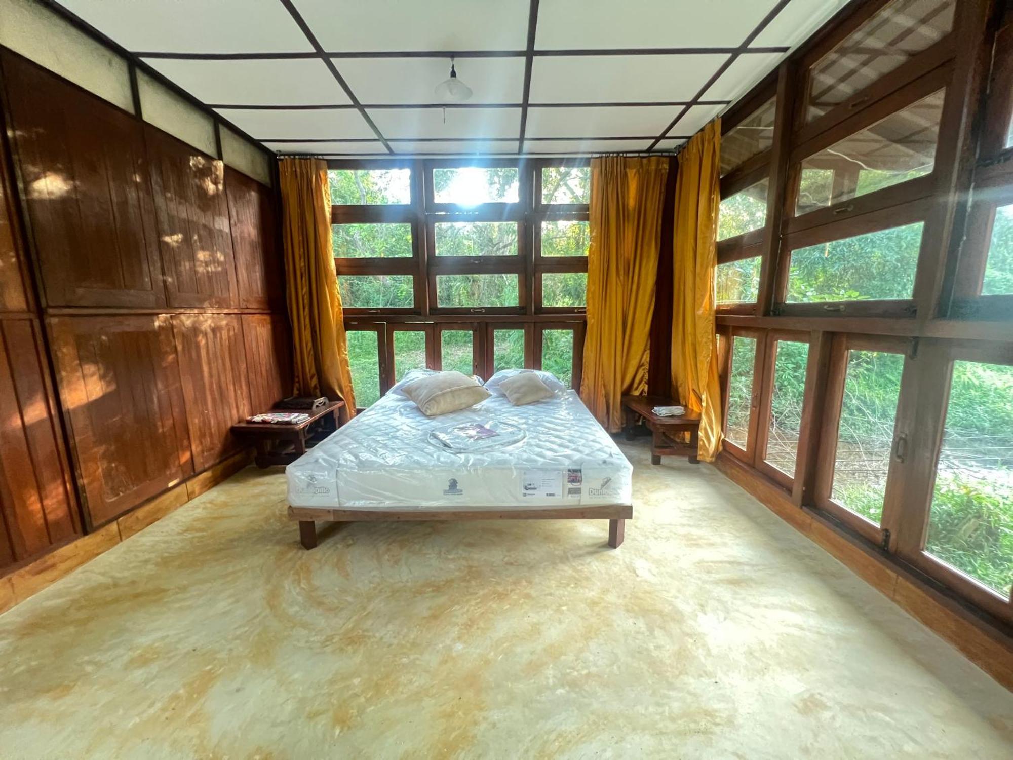 Phayam Valley Homestay Ко Паям Екстериор снимка