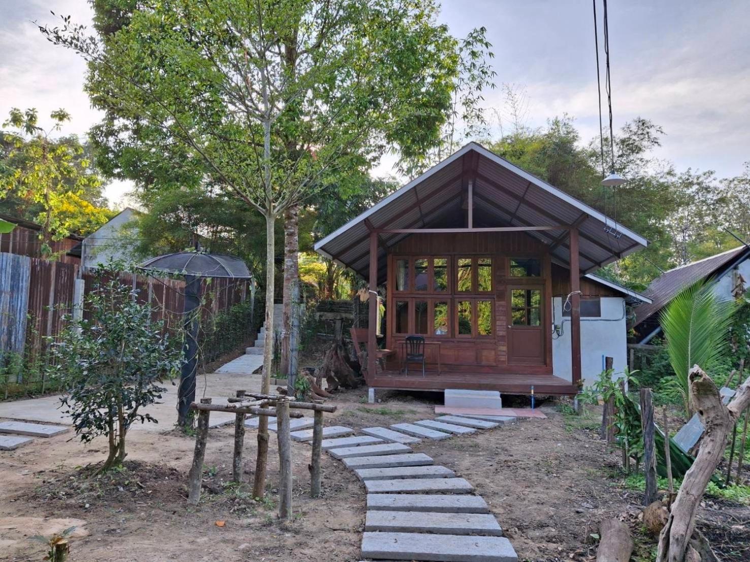 Phayam Valley Homestay Ко Паям Екстериор снимка